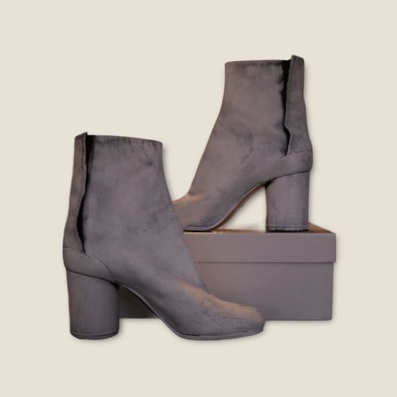 Maison Margiela White Paint Tabi Boots Size 6/38 EU - Picture 2 of 9